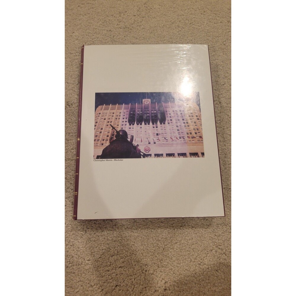 NEW Sealed  Encyclopedia Britannica 1994 HC Book Of The Year Events Of 1993